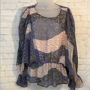 BB Dakota Women's Patterned lined Top